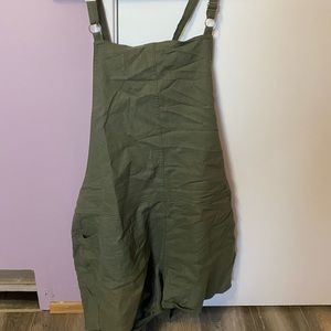 Green torrid overall shorts-size 2x